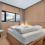 Ferienhaus Stunning Lofoten With Views&jacuzzi Lyngværet