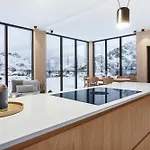Stunning Lofoten With Views&jacuzzi Ferienhaus *
