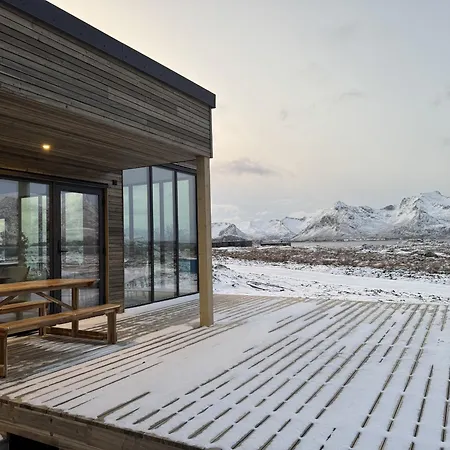 Stunning Lofoten With Views&jacuzzi Vakantiehuis *